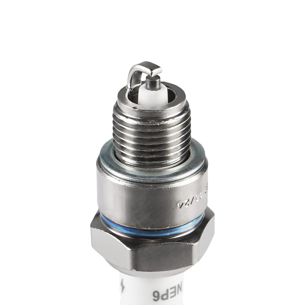 Свеча зажигания для мототехники Hitachi/Honda/Kubota/Suzuki/Toyota/Yamaha ан. BP6HS