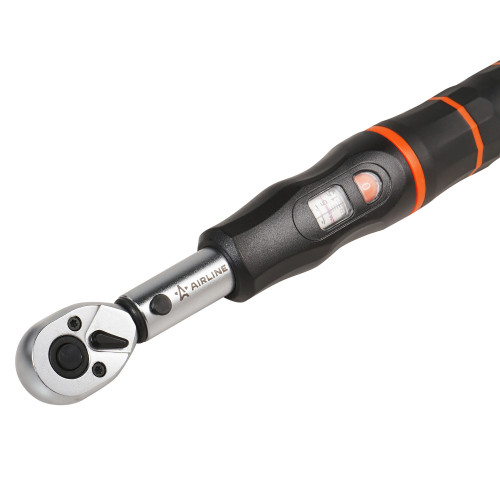 Ключ динамометрический 1/4" 5-25Нм PRO, шкала в окошке, кейс