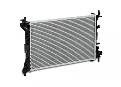 Радиатор охлаждения для автомобилей Focus I (98-) AT